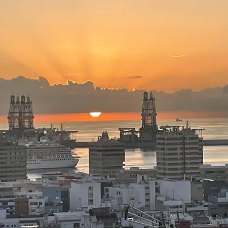 Modern Loft Palmas Views 2 En-suite Las Palmas de Gran Canaria