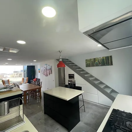 Modern Loft Palmas Views 2 En-suite Las Palmas de Gran Canaria